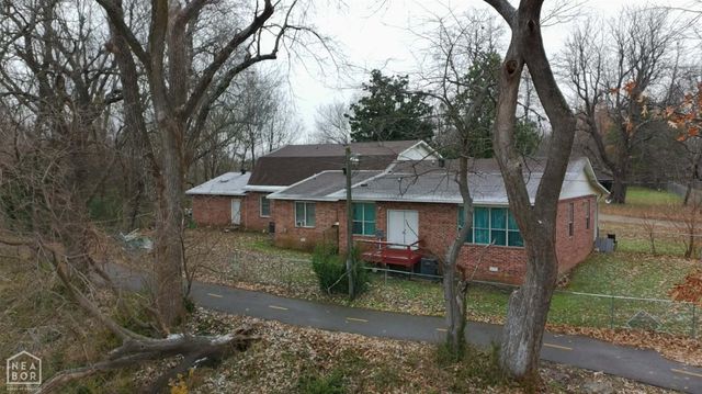 900 Grayson Street, Paragould, AR 72450