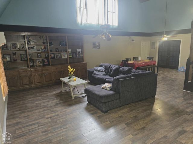 900 Grayson Street, Paragould, AR 72450