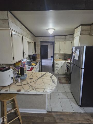 900 Grayson Street, Paragould, AR 72450