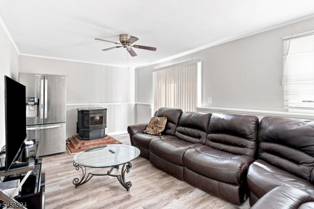 8 Rollins Trl, Hopatcong Boro, NJ 07843 — photo 3