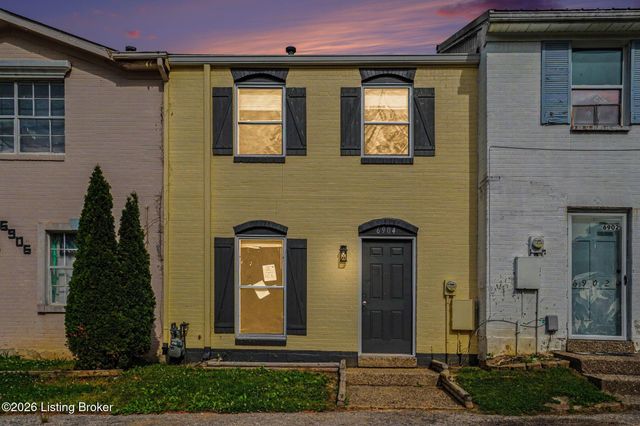 6904 Holly Lake Dr, Louisville, KY 40291