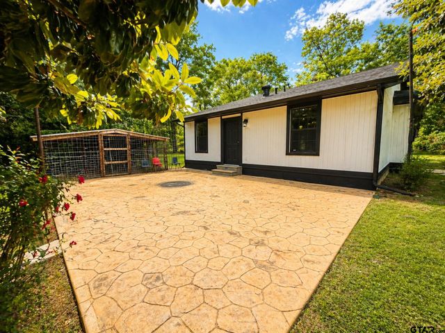 1812 N Bois D Arc, Tyler, TX 75702