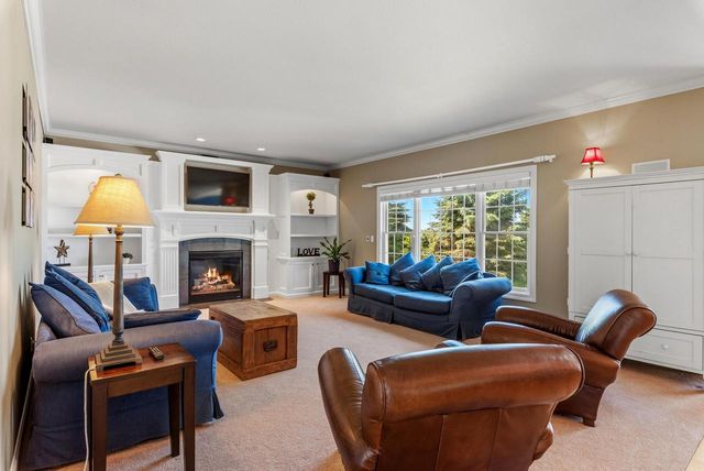3255 Somers LANE, Port Washington, WI 53074