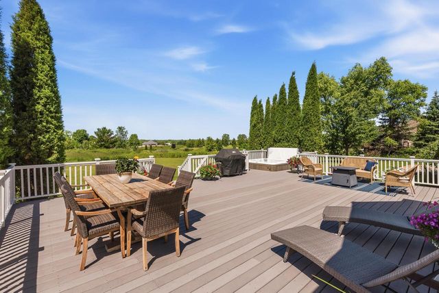 3255 Somers LANE, Port Washington, WI 53074