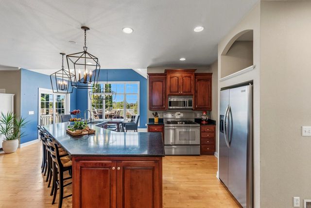 3255 Somers LANE, Port Washington, WI 53074