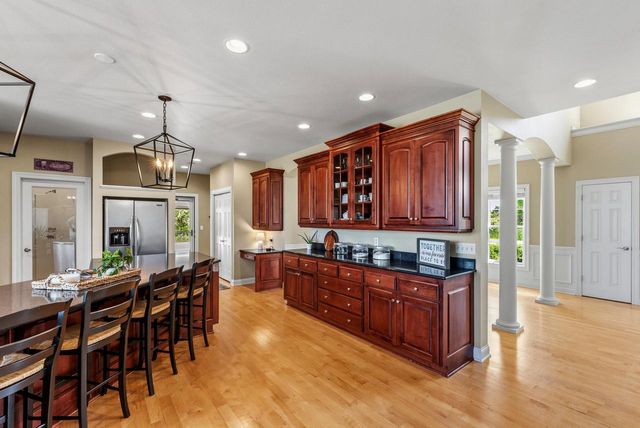 3255 Somers LANE, Port Washington, WI 53074