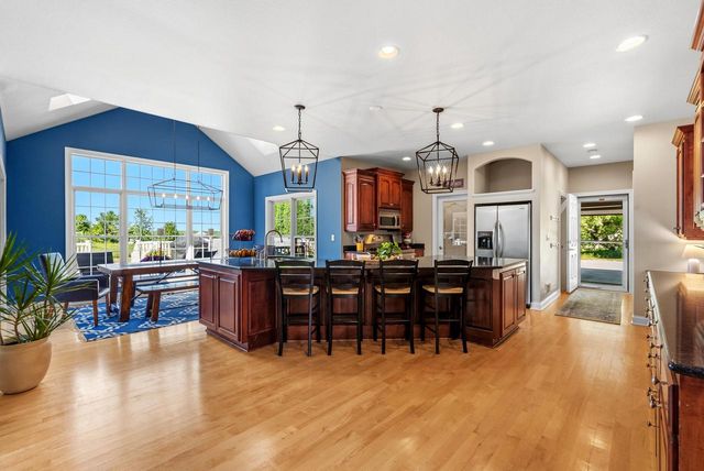 3255 Somers LANE, Port Washington, WI 53074