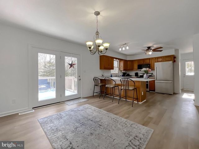 605 PLANTERS WHARF RD, Lusby, MD 20657