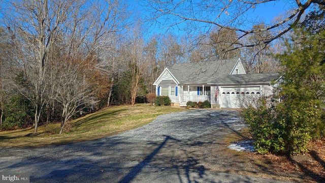 605 PLANTERS WHARF RD, Lusby, MD 20657