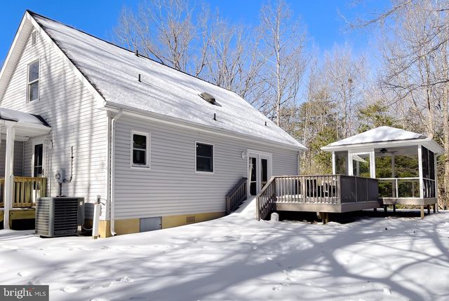 605 PLANTERS WHARF RD, Lusby, MD 20657