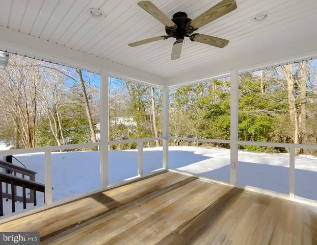 605 PLANTERS WHARF RD, Lusby, MD 20657