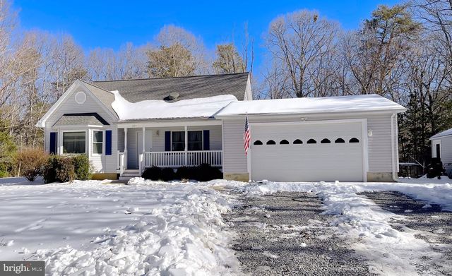 605 PLANTERS WHARF RD, Lusby, MD 20657