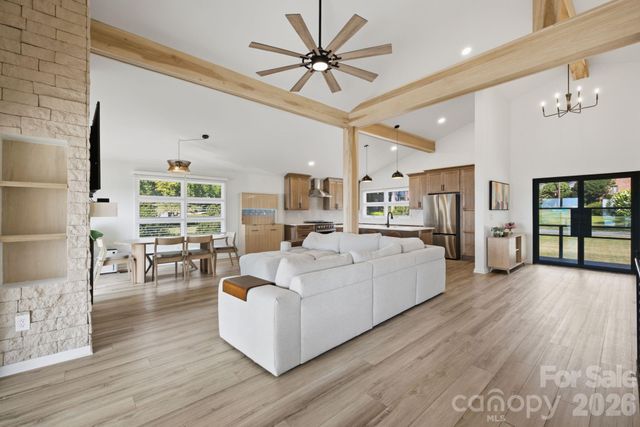 21101 Island Forest Drive, Cornelius, NC 28031