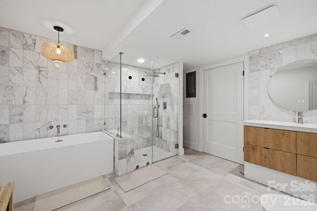 21101 Island Forest Drive, Cornelius, NC 28031