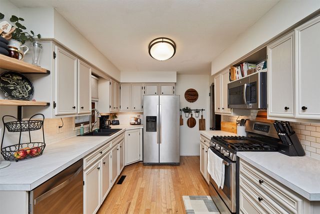 105 SW Flynn Drive, Ankeny, IA 50023