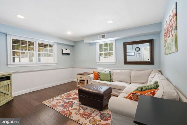 521 COKESBURY RD, Annandale, NJ 08801