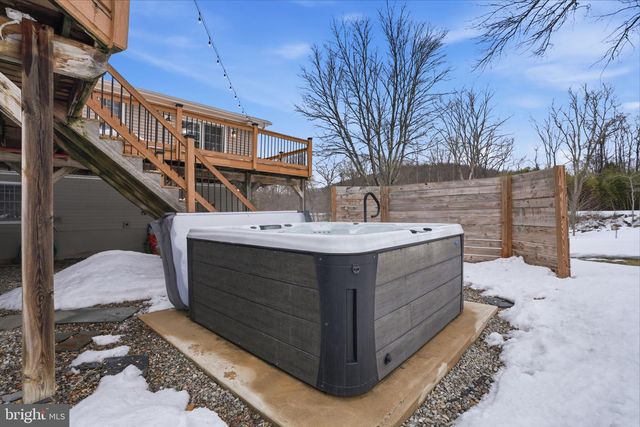 521 COKESBURY RD, Annandale, NJ 08801