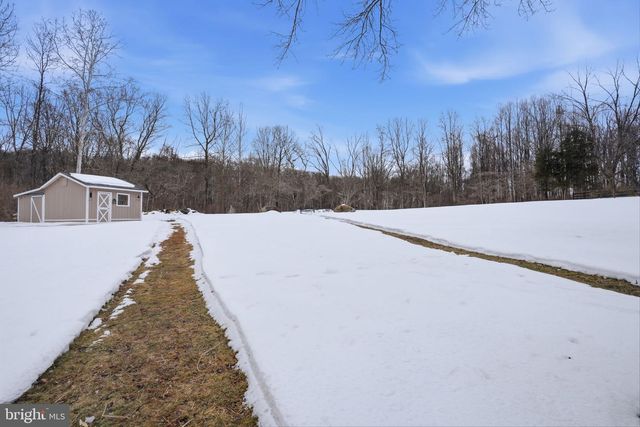 521 COKESBURY RD, Annandale, NJ 08801