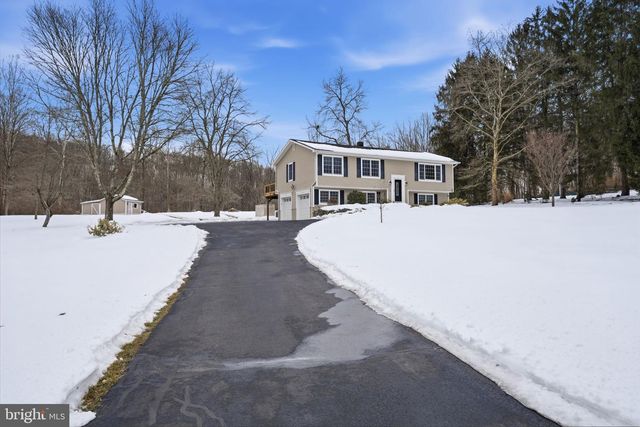 521 COKESBURY RD, Annandale, NJ 08801