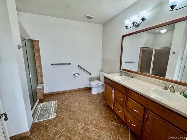 622 Regency Drive, Fishkill, NY 12524