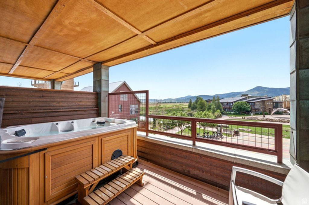 1456 NEWAPRK BLVD #222, Park City, UT 84098 — exterior