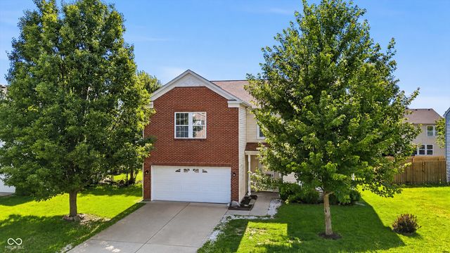 3290 Holt Street, Whiteland, IN 46184