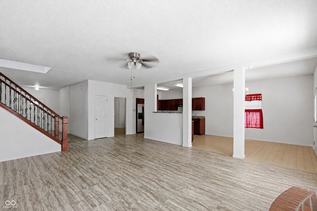 3290 Holt Street, Whiteland, IN 46184