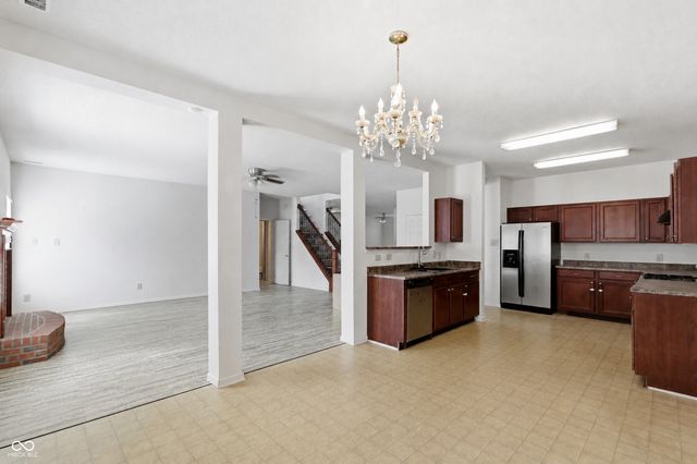 3290 Holt Street, Whiteland, IN 46184