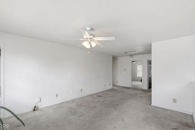 3290 Holt Street, Whiteland, IN 46184
