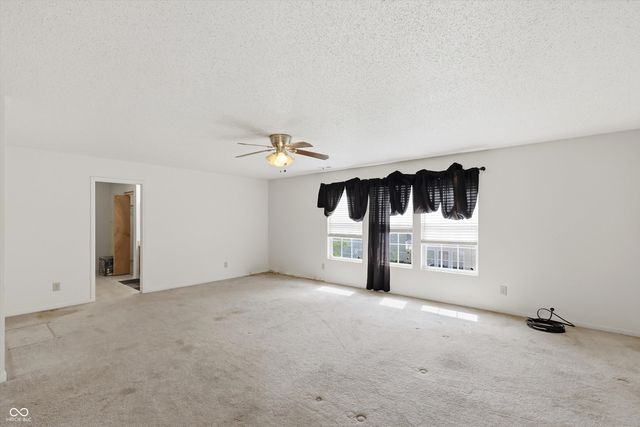 3290 Holt Street, Whiteland, IN 46184