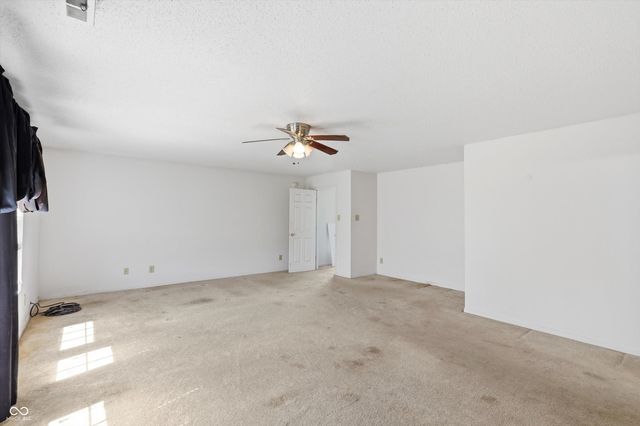 3290 Holt Street, Whiteland, IN 46184