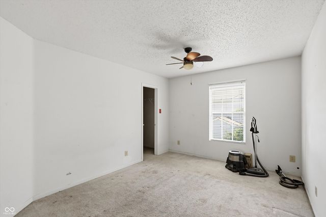 3290 Holt Street, Whiteland, IN 46184