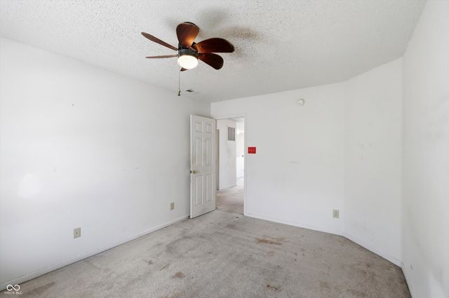 3290 Holt Street, Whiteland, IN 46184