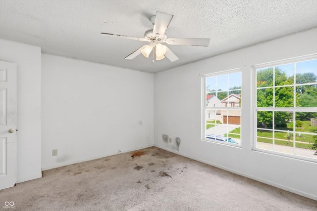 3290 Holt Street, Whiteland, IN 46184