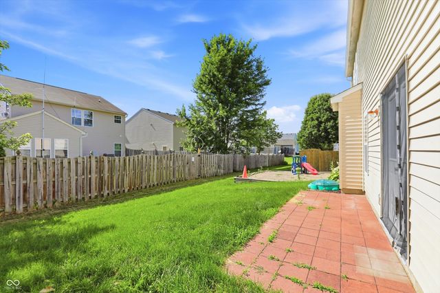 3290 Holt Street, Whiteland, IN 46184