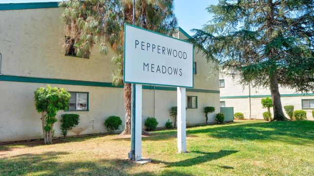 1811 E Grand Avenue 100, Escondido, CA 92027