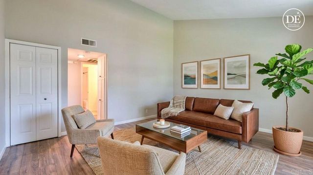 1811 E Grand Avenue 100, Escondido, CA 92027