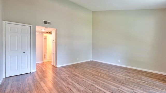 1811 E Grand Avenue 100, Escondido, CA 92027