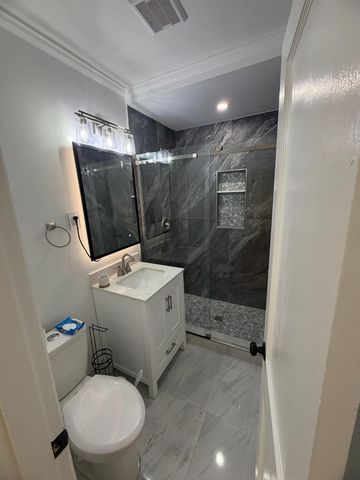 4264 EASTERN CV, Memphis, TN 38122