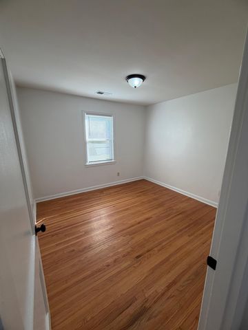 4264 EASTERN CV, Memphis, TN 38122