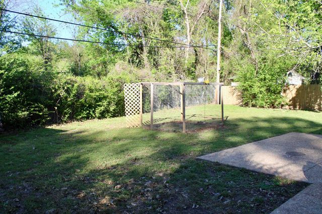 4264 EASTERN CV, Memphis, TN 38122