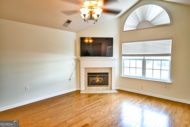 6107 Menlow Court, Cumming, GA 30041