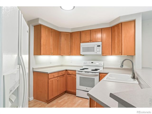926 Hover Ridge Circle, Longmont, CO 80501