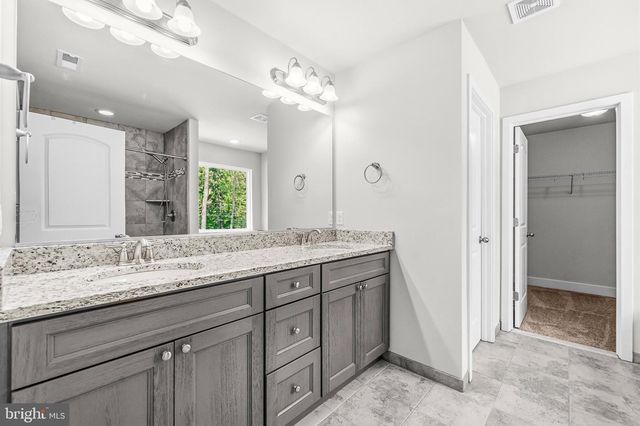 9343 DAWSONS LANDING DR, King George, VA 22485