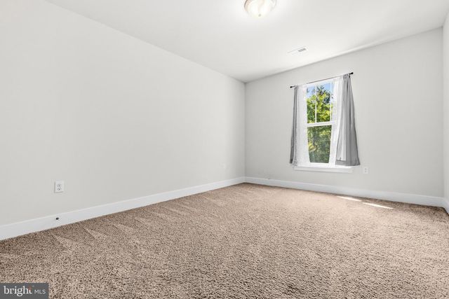 9343 DAWSONS LANDING DR, King George, VA 22485