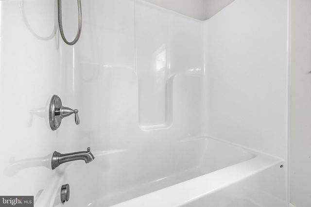 9343 DAWSONS LANDING DR, King George, VA 22485