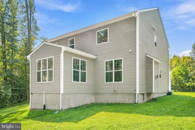 9343 DAWSONS LANDING DR, King George, VA 22485