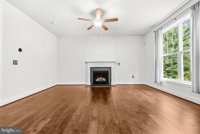 9343 DAWSONS LANDING DR, King George, VA 22485