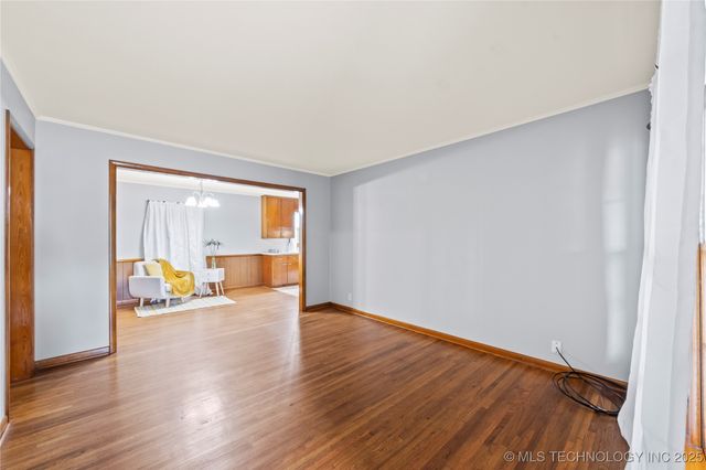 6836 E King Street, Tulsa, OK 74115