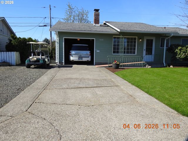 1415 THOMPSON Rd, Woodburn, OR 97071